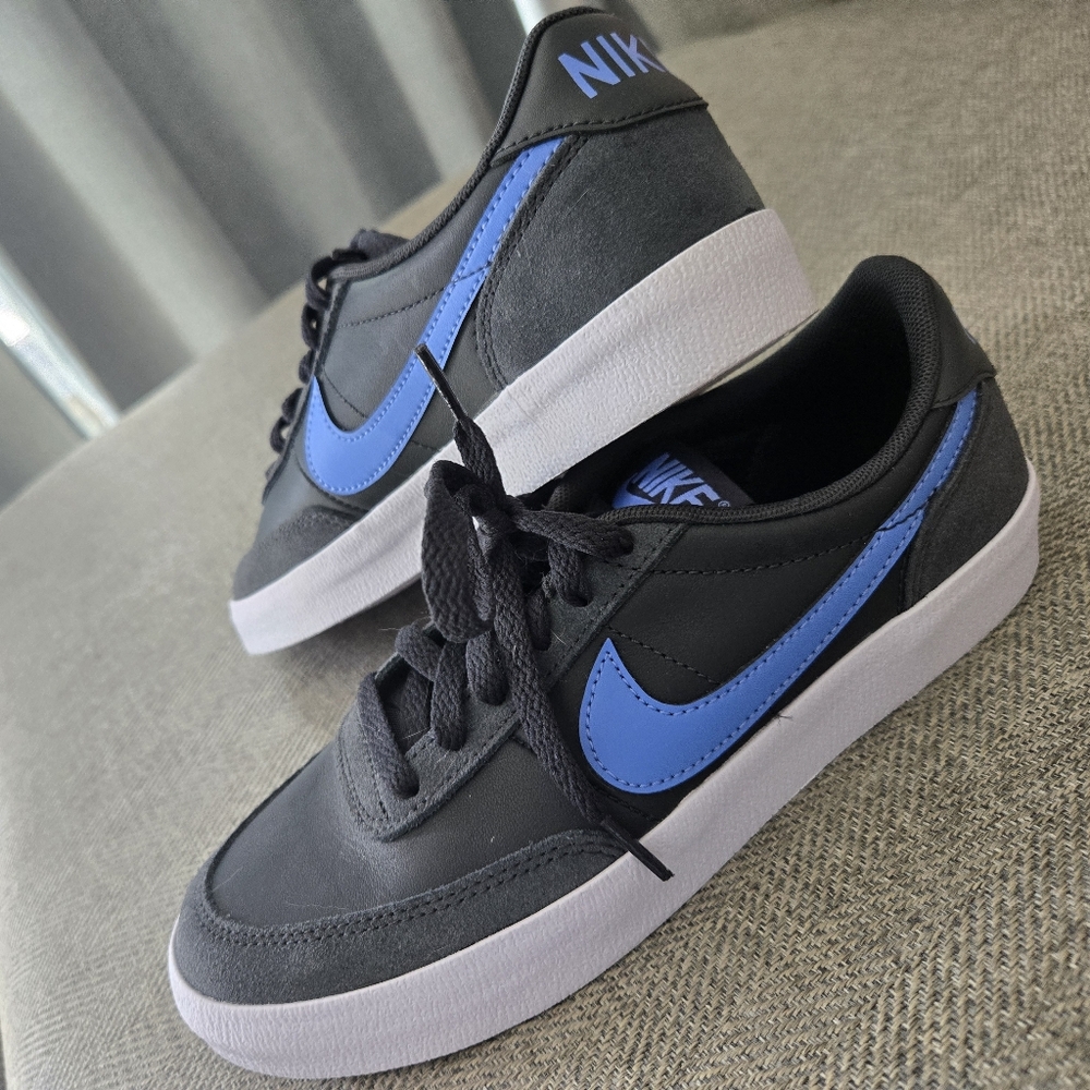 Nike Sneakers Back To School